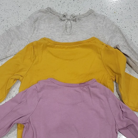 Carters/Oshkosh T-shirts - Picture 5 of 5